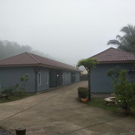 The O2 Resort Hat Yai Bagian luar foto