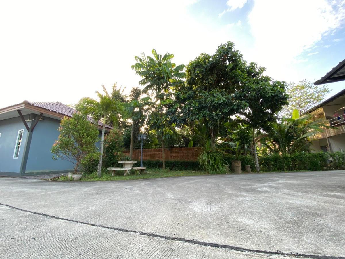 The O2 Resort Hat Yai Bagian luar foto
