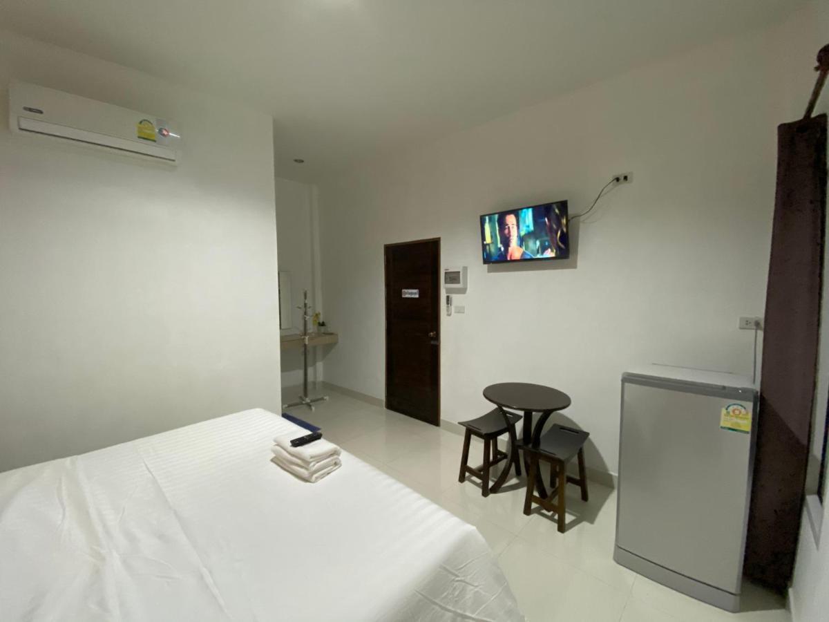 The O2 Resort Hat Yai Bagian luar foto